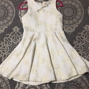 ⭐️⭐️Beautiful PreTeen dress⭐️⭐️